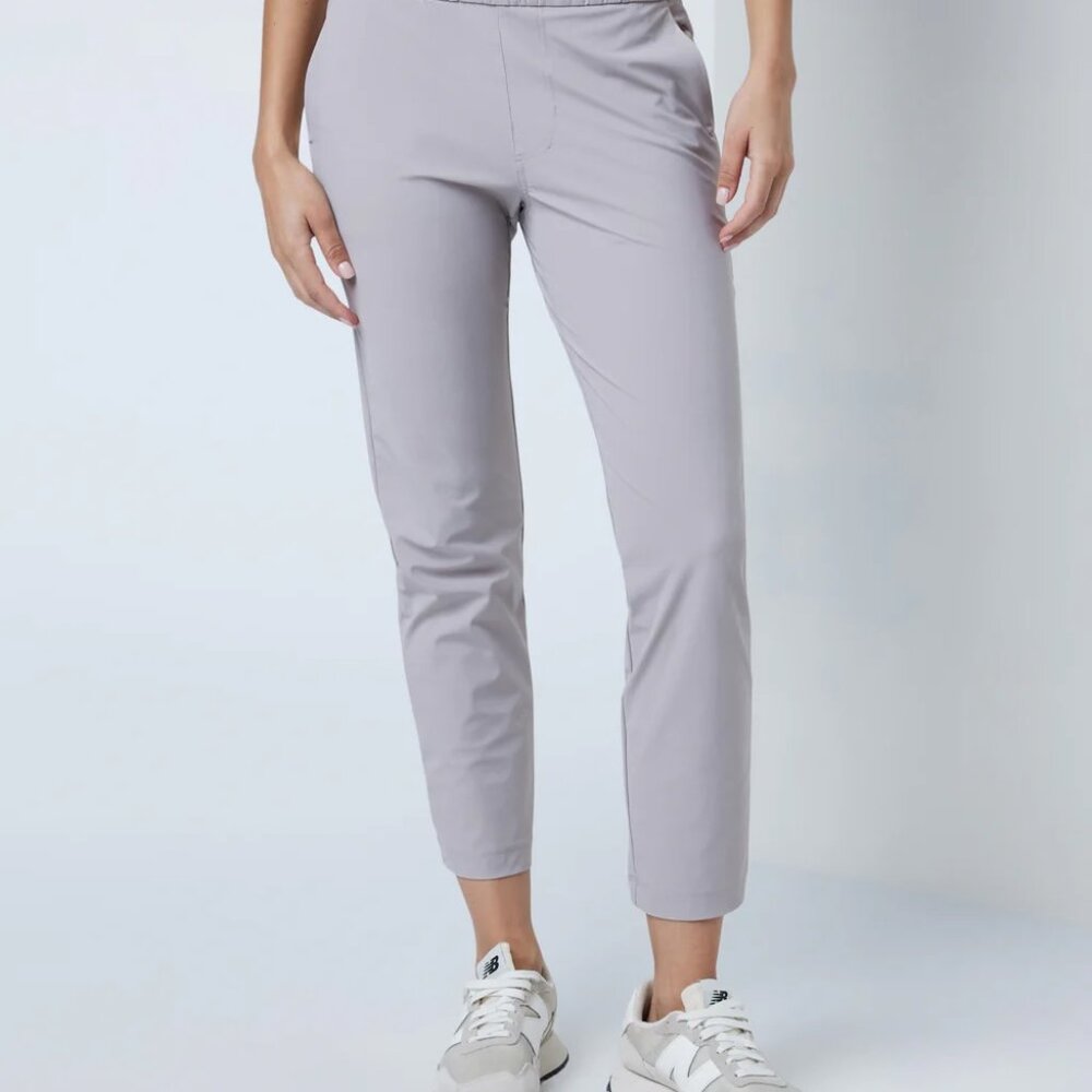 Vuori Miles Ankle Pant in Soft Pewter